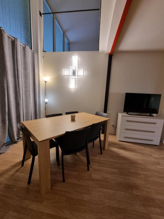 Movida Loft A Piazza Marconi Jesolo Lido - Spiaggia A 1 Minuto!!! Lido di Jesolo Kültér fotó